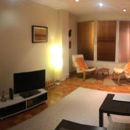Apartment Kleo Тузла Екстериор снимка