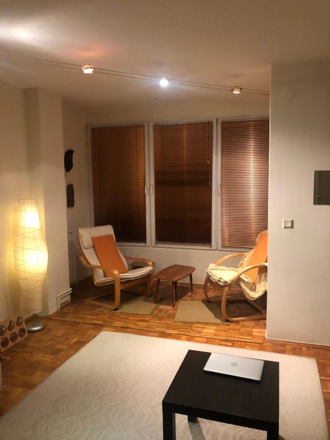 Apartment Kleo Тузла Екстериор снимка